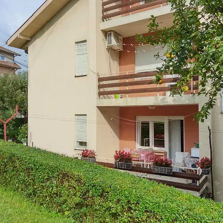 Arsic 2 Apartment