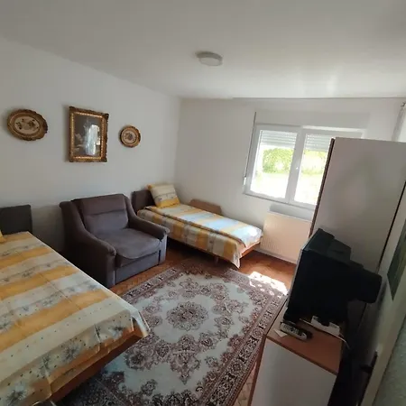 Arsic 2 Apartment *